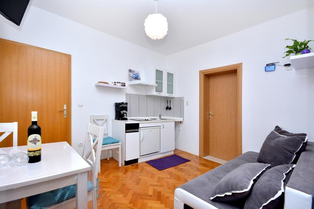 Apartment Joe Light Podstrana Szoba fotó